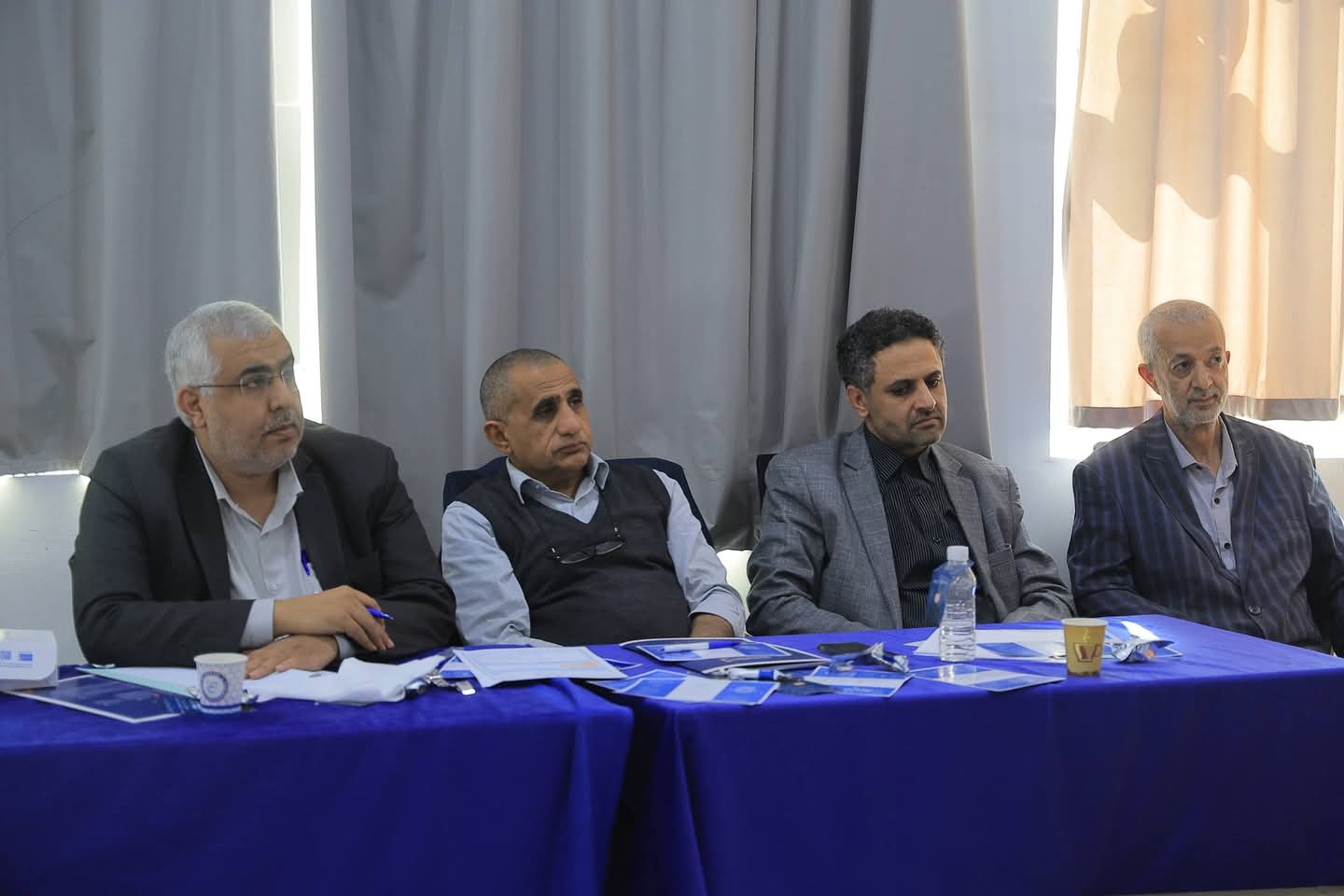 جامعة الرشيد الذكية تعزز ريادة الأعمال الرقميةطالبات تقنية المعلومات ...